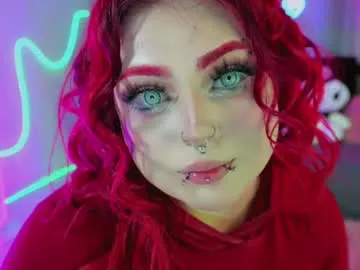 EllaDeLuna – webcam model profile photo Image 5