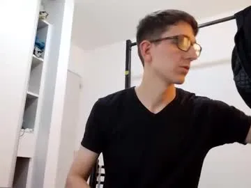 iamsomeone1234 – webcam model profile photo Image 14