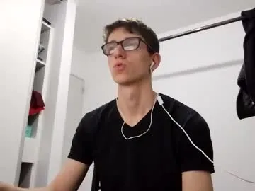 iamsomeone1234 – webcam model profile photo Image 16