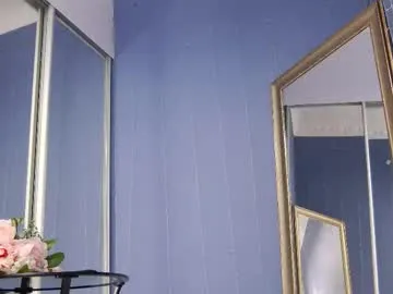 milla_milla – webcam model profile photo Image 9