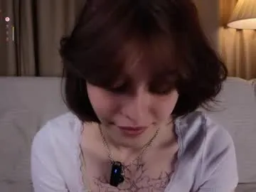 AmyJacobs – webcam model profile photo Image 4