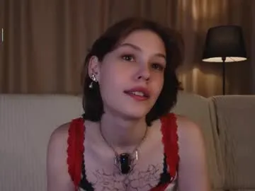 AmyJacobs – webcam model profile photo Image 6