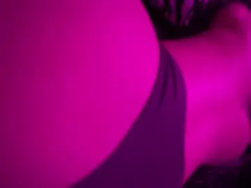 KassieTomey – webcam model profile photo Image 9