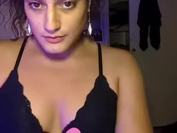 roxy_santos__ – webcam model profile photo Image 4