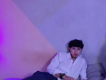 iamsomeone1234 – webcam model profile photo Image 8