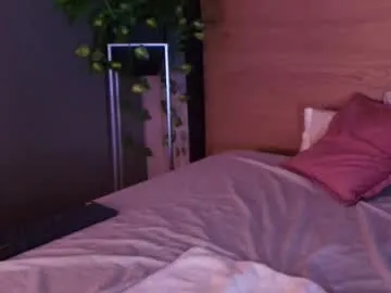 shreya_0 – webcam model profile photo Image 19