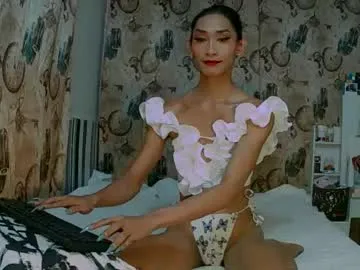 EmiliaWalker – webcam model profile photo Image 11