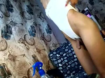 EmiliaWalker – webcam model profile photo Image 19