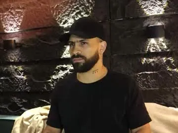 daani_hott – webcam model profile photo Image 10