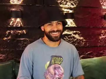 daani_hott – webcam model profile photo Image 6