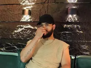 daani_hott – webcam model profile photo Image 7