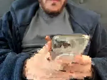 leonne93 – webcam model profile photo