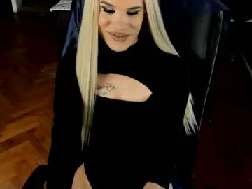 sofiakhanxo – webcam model profile photo Image 3