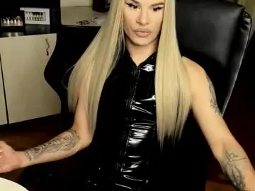 sofiakhanxo – webcam model profile photo Image 8