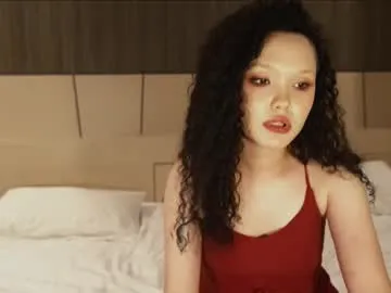 love_riva – webcam model profile photo Image 10