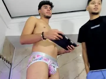 tvycas7 – webcam model profile photo Image 2