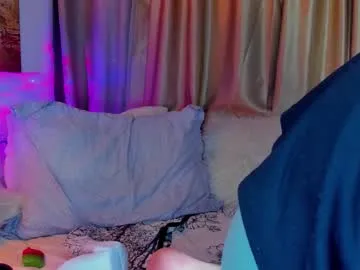 reem_12 – webcam model profile photo Image 16