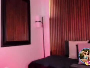 ElizaLuxe – webcam model profile photo Image 15