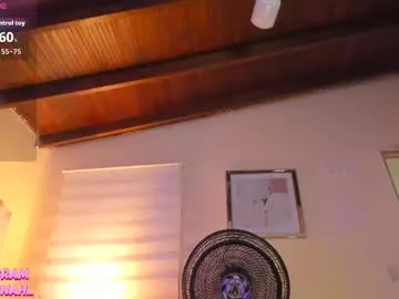 TeresaWeber – webcam model profile photo Image 11