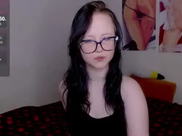 lilhornyprincess Image 2