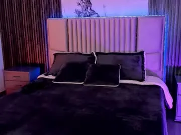 LexyNess – webcam model profile photo Image 3