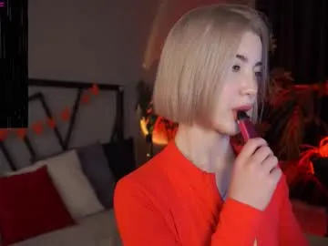 Gia – webcam model profile photo Image 4