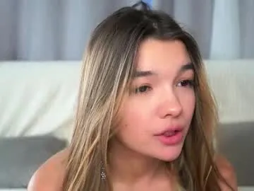 RoxyBuch – webcam model profile photo Image 5