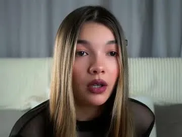 RoxyBuch – webcam model profile photo Image 8