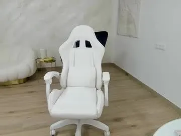 thenaturallovers – webcam model profile photo Image 4