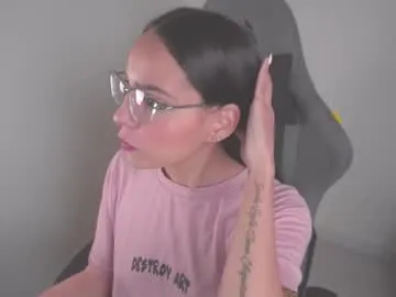 ArnellaDuvale – webcam model profile photo Image 5