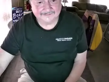 naisharousell – webcam model profile photo Image 5