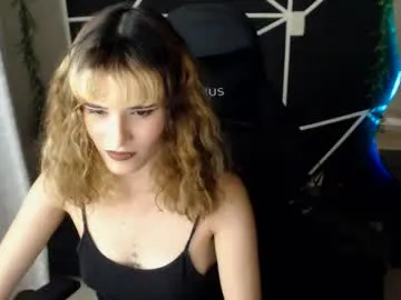 littlenami_ Profile Image