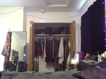 puneripiya – webcam model profile photo Image 14