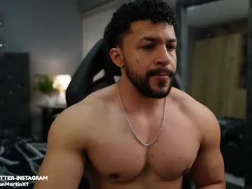 idkusethis – webcam model profile photo Image 17