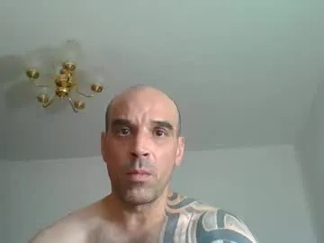 poisonflowers – webcam model profile photo Image 10