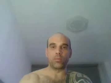 poisonflowers – webcam model profile photo Image 3