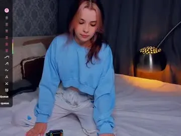 roxy_santos__ – webcam model profile photo Image 2