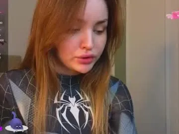 AlessandraMonet – webcam model profile photo Image 12