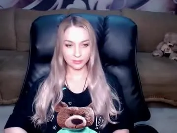 KyleMirro – webcam model profile photo Image 10