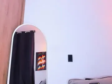 sinwithu – webcam model profile photo Image 3