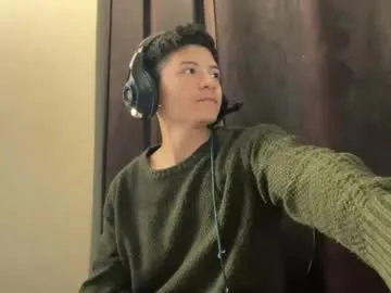 Seline – webcam model profile photo Image 16