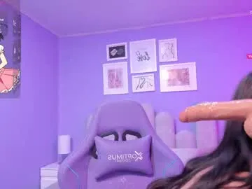 daani_hott – webcam model profile photo Image 3