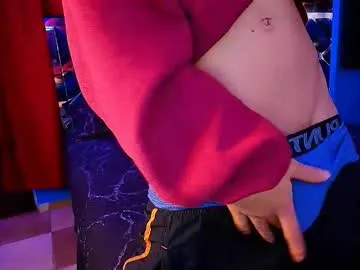 EmiliaWalker – webcam model profile photo Image 6