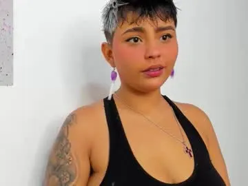 pureannuals – webcam model profile photo Image 13