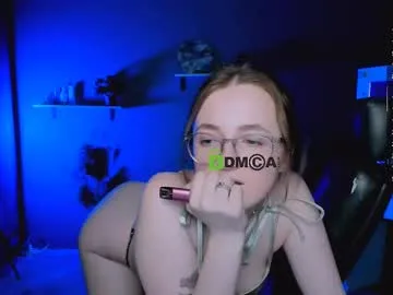 luna_berryy Image 6