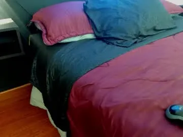 AllisonKron – webcam model profile photo Image 7