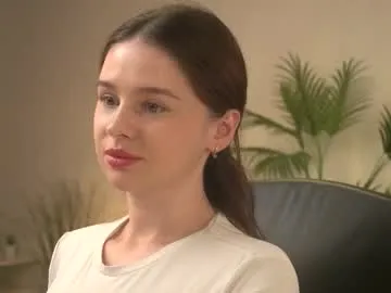 skinny_hottie18 – webcam model profile photo Image 4