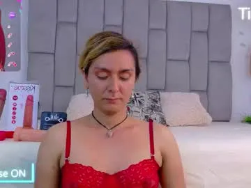 heavensbunny – webcam model profile photo Image 11