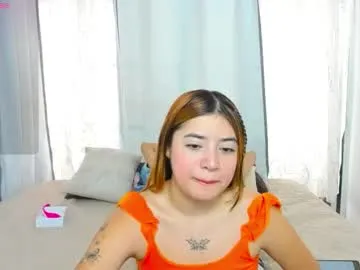 lolaa_darling – webcam model profile photo Image 3