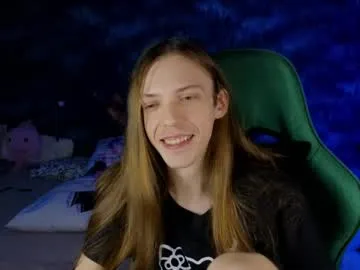 kriscrinkle – webcam model profile photo Image 12